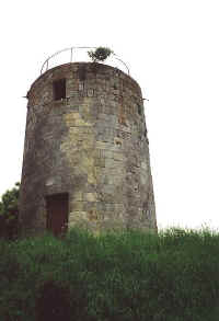 04_22_moulin.jpg (29046 octets)